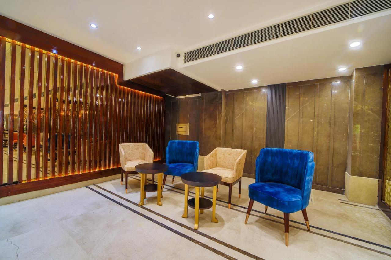 Hotel Holy Vivasa Risikés Kültér fotó