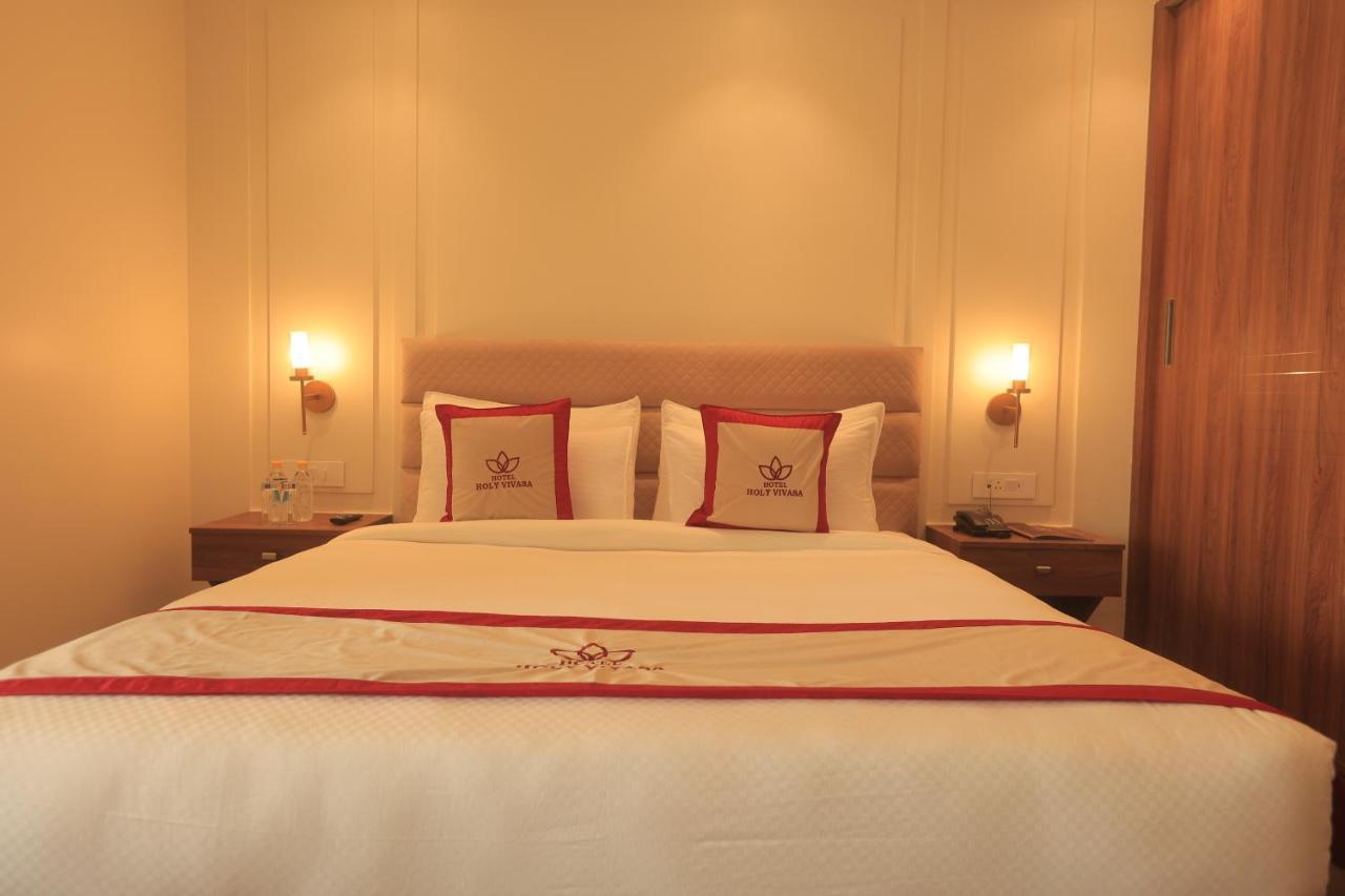 Hotel Holy Vivasa Risikés Kültér fotó